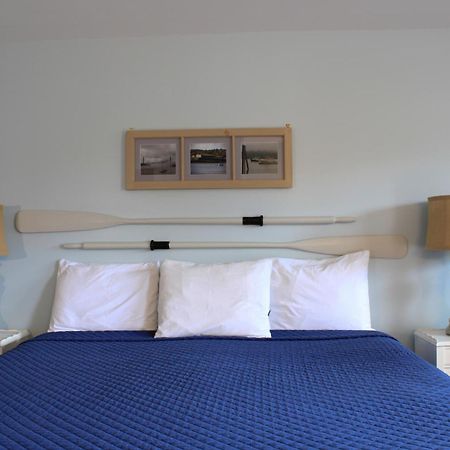 Bucksport Inn Ngoại thất bức ảnh
