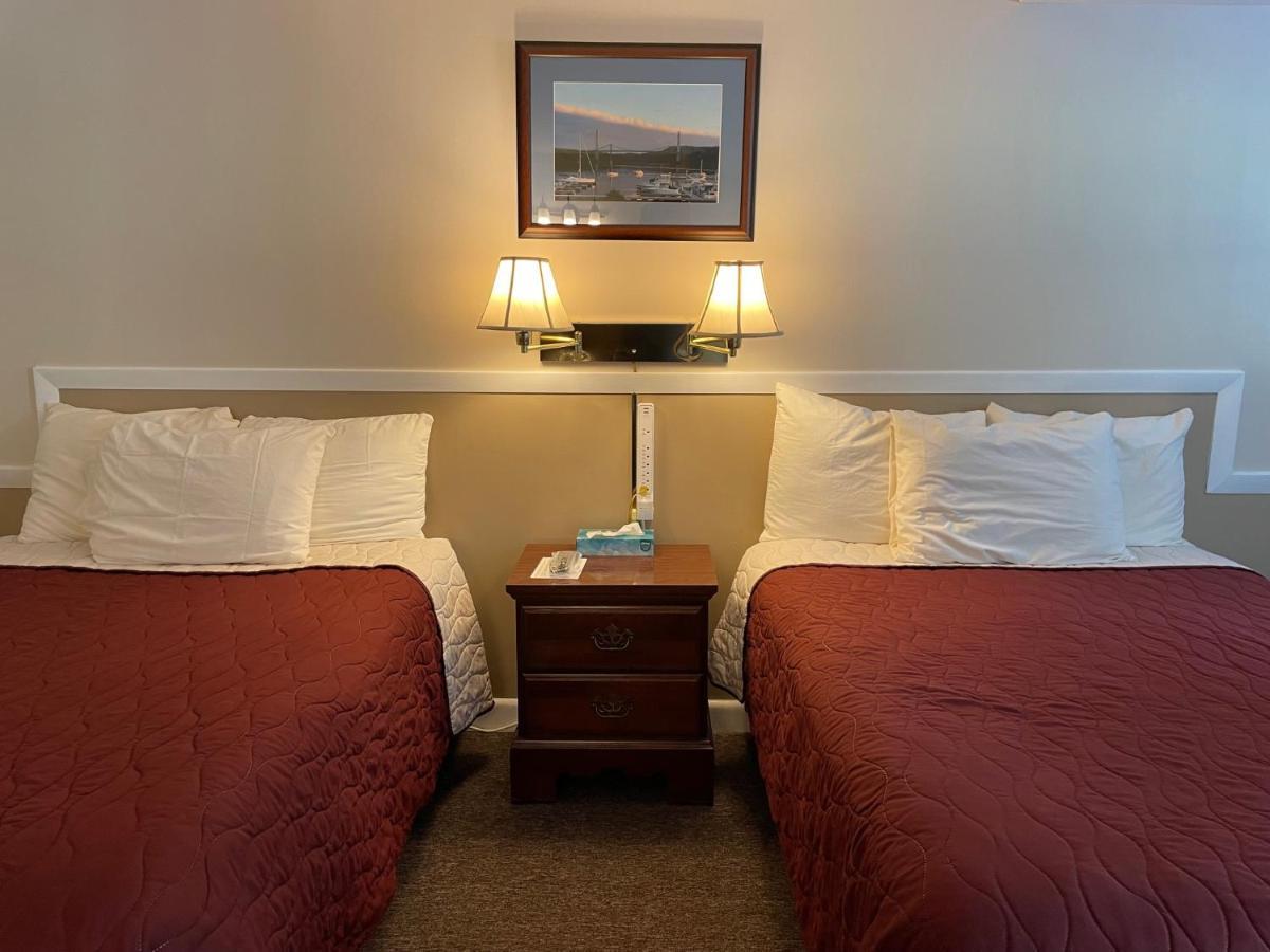 Bucksport Inn Ngoại thất bức ảnh